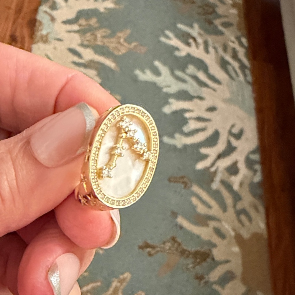 Melinda Maria PICES Gold and Silver Oval Ring